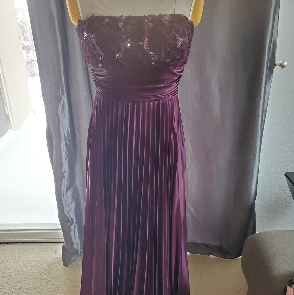 Purple formal dress size 7.